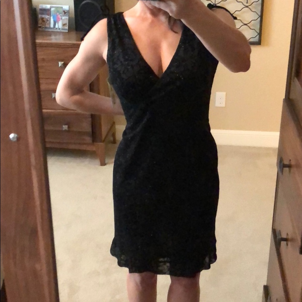 Gorgeous little black dress